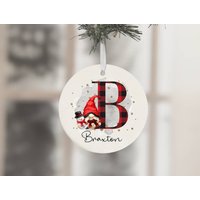 Personalisierte Gonk Gnome Buffalo Plaid Tartan Aquarell Weihnachtsverzierung, Baumschmuck, Name Geschenk Erstes Weihnachten, Jeder Text von AtNineThirtyTwo