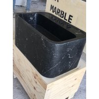 stier Schwarz Marquina Marmor Waschbecken Wandhalterung Badezimmer Pulverraum Handgeschnitztes Naturstein von AtaMarbleDesign