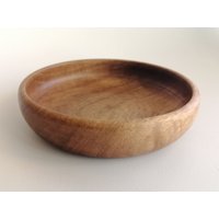 Kinderteller Aus Walnussholz, Lebensmittelecht, Ökologisch Und Robust Kinderteller Aus Walnussholz, Lebensmittelecht, Ökologisch Und Robust von Atelier3PetitsTours