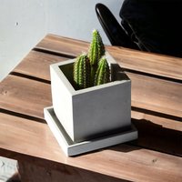 Atelier Ideco - Topf Quadrat Blumen Grau Beton Mit Entwässerungsbohrungen Und Befestigt Saucer von AtelierIDeco