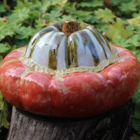 Kürbis Bischofsmütze Für Die Gartendekoration, Halloween, Herbst, Erntedank Kürbis Bischofsmütze Für Die Gartendekoration, Halloween, Herbst, Erntedank von AtelierKeramixx