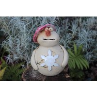 Schneemann Ähhh ...frau Namens Emma , Winterdekoration, Gartendekoration Schneemann Ähhh ...frau Namens Emma , Winterdekoration, Gartendekoration von AtelierKeramixx