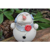 Schneemann Namens Lutz, Winterdekoration, Gartendekoration, Gartenkeramik Schneemann Namens Lutz, Winterdekoration, Gartendekoration, Gartenkeramik von AtelierKeramixx