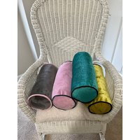Luxus Samt Kissenbezug Und Kissenfüllung - Dekoratives Sofa-Bolster in 4 Farben, Handgefertigtes Kissen Mit Unsichtbarem Reißverschluss von AtelierLilys