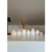 Vasen Aus Raysin | Dekovasen Blumengefäß Für Trockenblumen Verschiedene Designs Hygge Deco Scandi Nordic Schlicht Modern |Weiß Vasen Aus Raysin | Dekovasen Blumengefäß Für Trockenblumen Verschiedene Designs Hygge Deco Scandi Nordic Schlicht Modern |Weiß von AtelierLorenz