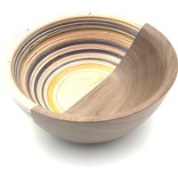 Dekorative Schale Aus Walnussholz Und Recycelten Skateboards von AtelierPlanchon