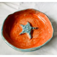 Keramik Schale Mit Seestern Orange Keramik Schale Mit Seestern Orange von AtelierRosita