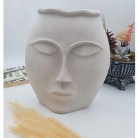 Two Face Vase, Head Statue Indoor, 30 cm, Gesichtskunstvase, Dekorative Skulptur, Hohe Getrocknete Blumen in Individuelle Skulptur von AtolyeDreamArt