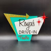 3D Mid-Century Modern „Drive-In"-Schild | Retro-Dekor Kino Moderne Wandkunst Aus Der Mitte Des Jahrhunderts Atomic Avocado Designs® von AtomicAvocadoDesigns