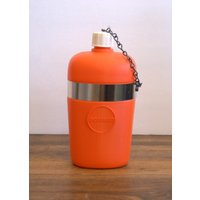 Einzigartige Retro Poloron Orange Flachmann Mit Gürtelclip von AtomicMagpie