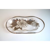 Wunderschöne Vintage Glasschale Mit Silber-Overlay-Blumen-Design von AtomicMagpie