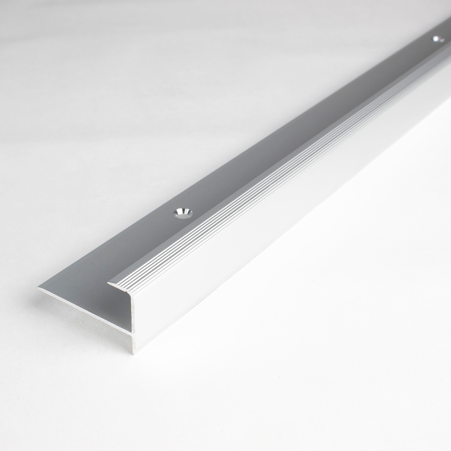 Auer Einfass- & Abschlussprofile Embrun B 40 mm Einfasshöhe 13.3 mm Aluminium eloxiert Auer Einfass- & Abschlussprofile Embrun B 40 mm Einfasshöhe 13.3 mm Aluminium eloxiert von Auer Metallprofile