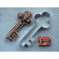 Ausstechform, Ausstecher Schlüssel, Groß, Für Lebkuchen, Pfefferkuchen, Weihnachten Dekoration Ausstechform, Ausstecher Schlüssel, Groß, Für Lebkuchen, Pfefferkuchen, Weihnachten Dekoration von Augenblickchen