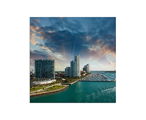 Augenblicke Wandbilder 80x80cm - Fotodruck auf Leinwand und Rahmen Miami Gebäude Meer Boote Wolkenhimmel - Leinwandbild auf Keilrahmen modern stilvoll - Bilder und Dekoration von Augenblicke Wandbilder