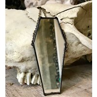 Gothic Sargspiegel, Wanddeko, Geschenk | 12 cm von AugustGlassDesigns