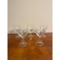 Art. 1221 - 5 Kurzstielige Weingläser Römer Mit Sternenschliff Vintage Art. 1221 - 5 Kurzstielige Weingläser Römer Mit Sternenschliff Vintage von AuntieMagpiesVintage