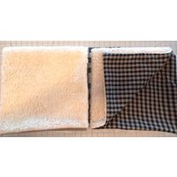 Der Couch-Kartoffel-Sherpa-Überwurf Für Hunde Oder Katzen 73 X cm von Auntiemcreations