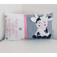 Personalisiertes Kissen „Kuh" Mädchen Jungen 40 X25 cm Weiss Grau Gestreift Namenskissen Geschenk Zur Geburtgeschenk Taufe Personalisiertes Kissen „Kuh" Mädchen Jungen 40 X25 cm Weiss Grau Gestreift Namenskissen Geschenk Zur Geburtgeschenk Taufe von AureaArtisShop