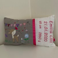 Personalisiertes Kissen Reh Schmetterling Wimpel Mädchen 40 X25 cm Grau Namenskissengeschenk Zur Geburtgeschenk Taufe Personalisiertes Kissen Reh Schmetterling Wimpel Mädchen 40 X25 cm Grau Namenskissengeschenk Zur Geburtgeschenk Taufe von AureaArtisShop