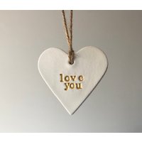 Personalisierte Valentinstag Geschenk Dekoration, Für Sie, Ihn, Gold Weißer Ton, Liebe Sie von AuriferousUnique