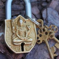 Seltene Padlock Von Lord Shiva, Old Temple Lock, Antique Working Lock-Ancient Vtg Vintage Shabby Chic Geschenk Sicherheits-Sperre von AuthenticsBySilu