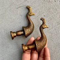 Vintage Knäufe, Peacock Antique Bronze Kommode Schubladenschrank Pulls Und Dekorative Mitte Des Jahrhunderts Moderne Metallgriff Hardware von AuthenticsBySilu