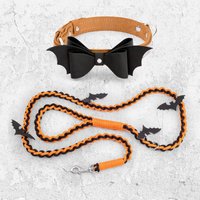 Schwarze Halloween Fledermaus Fliege & Hundehalsband Starke Leine, Personalisierte Leder, Katzenhalsband, Hundefliege, Hundefliegen Schwarze Halloween Fledermaus Fliege & Hundehalsband Starke Leine, Personalisierte Leder, Katzenhalsband, Hundefliege, Hundefliegen von AuthorL