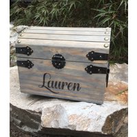 Graue Rustikale Andenken-Box von AutryDesigns