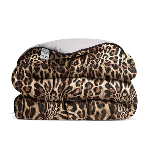 Avenue – Waschbare Bettdecke ohne Bezug – Lits-Jumeaux-Bettdecke 240 x 220 cm – Antiallergisch – Wolkenweich – Panther – Ganzjahresdecke – Waschbar bei 60 °C Avenue – Waschbare Bettdecke ohne Bezug – Lits-Jumeaux-Bettdecke 240 x 220 cm – Antiallergisch – Wolkenweich – Panther – Ganzjahresdecke – Waschbar bei 60 °C von Avenue