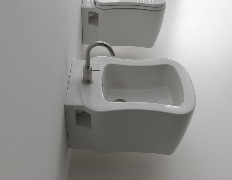 Axa one Serie Nutty Wand-Bidet mit 1 Hahnloch, B: 370, T: 570 mm, weiss glänzend 17020 von Axa one