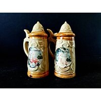 Vintage Anheuser Busch Biergärten Bird Sanctuary Bierkrug Salz - Und Pfefferstreuer von AyCarambaGifts