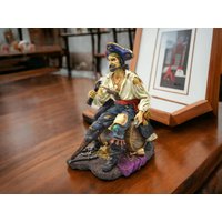 Piraten Männliche Statue Figur | Sammlung Skulptur Geschenk Für Freunde Vatertagsgeschenk, Home Decor von Aydinartshop