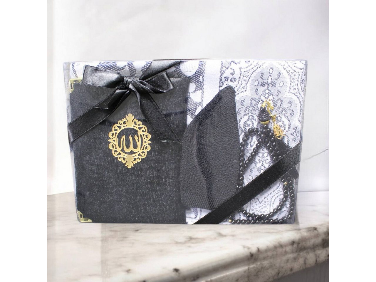 Aymasal Läufer Geschenkset 4 tlg. Gebetsteppich + 99er Gebetskette+ Koran Juz + Takke Aymasal Läufer Geschenkset 4 tlg. Gebetsteppich + 99er Gebetskette+ Koran Juz + Takke von Aymasal
