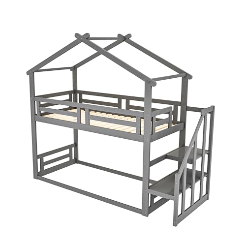 Azkoeesy Niedriges Etagenbett Kinderbett 90x200 cm aus Kiefernholz mit Sicherheitstreppe & Lattenrost – Graues Stufenbett | Hausbett mit stabilem Rahmen und 30cm Fallschutz für sicheres Schlafen Azkoeesy Niedriges Etagenbett Kinderbett 90x200 cm aus Kiefernholz mit Sicherheitstreppe & Lattenrost – Graues Stufenbett | Hausbett mit stabilem Rahmen und 30cm Fallschutz für sicheres Schlafen von Azkoeesy