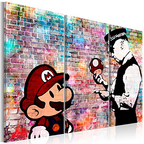 murando - Bilder Banksy Super Mario Mushroom Cop 120x80 cm Vlies Leinwandbild 3 Teilig Kunstdruck modern Wandbilder XXL Wanddekoration Design Wand Bild - Street Art Graffiti Urban Ziegel von B&D XXL