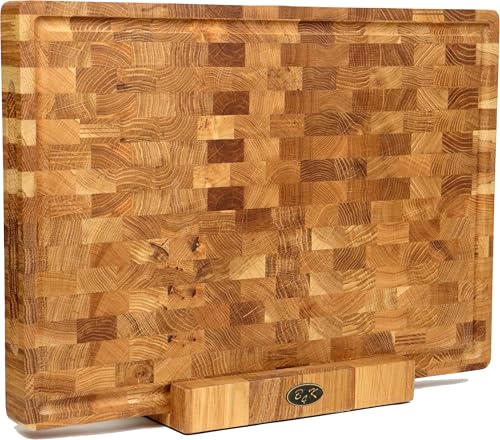 B4K® Schneidebrett mit Ständer aus Eiche Stirnholz 50 × 35 × 4 cm – Massiver Hackblock | Antibakterielles Hirnholzbrett mit Griffen, Saftrille & Silikonfüßen | Perfekt für Küche, Fleisch & BBQ von B4K