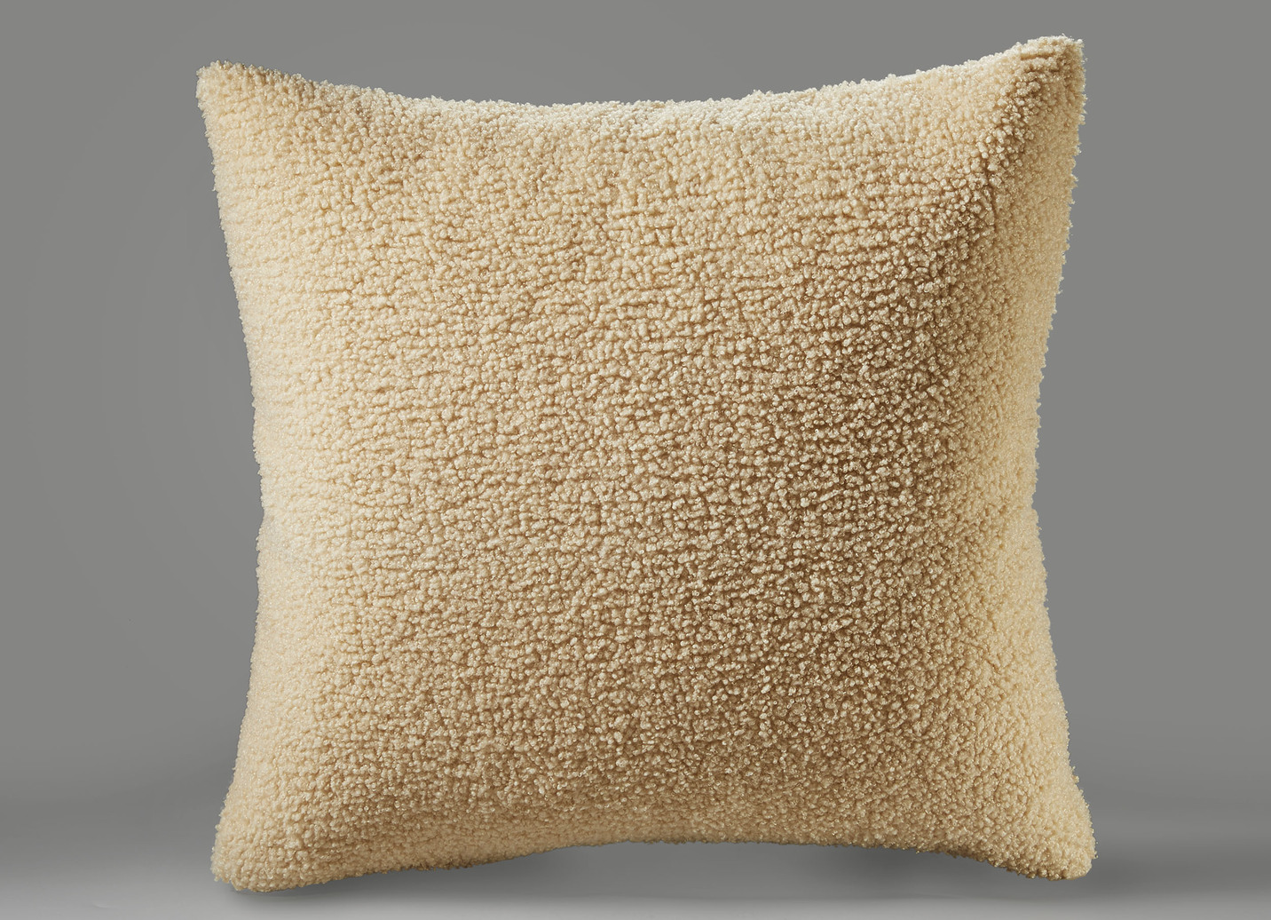Decken und Kissen mit flauschig weicher Teddy-Vorderseite, Größe 905 (Kissenbezug, 48x 48 cm), Camel von BADER