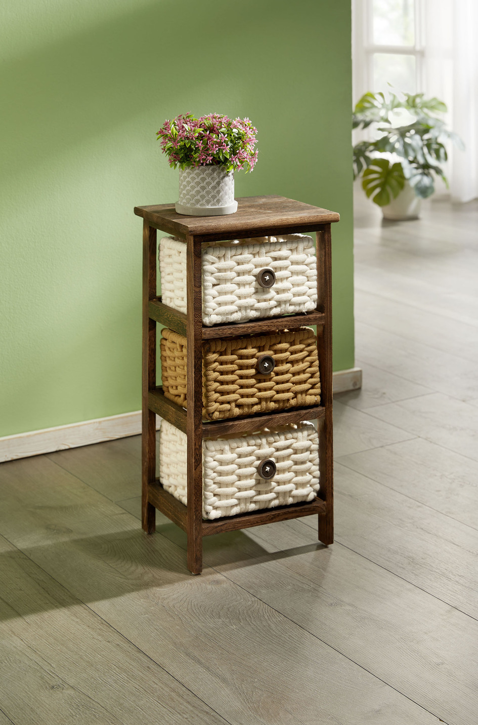 Dekoratives Regal mit Gestell aus Massivholz, Regal mit 3 Körben, Braun Dekoratives Regal mit Gestell aus Massivholz, Regal mit 3 Körben, Braun von BADER