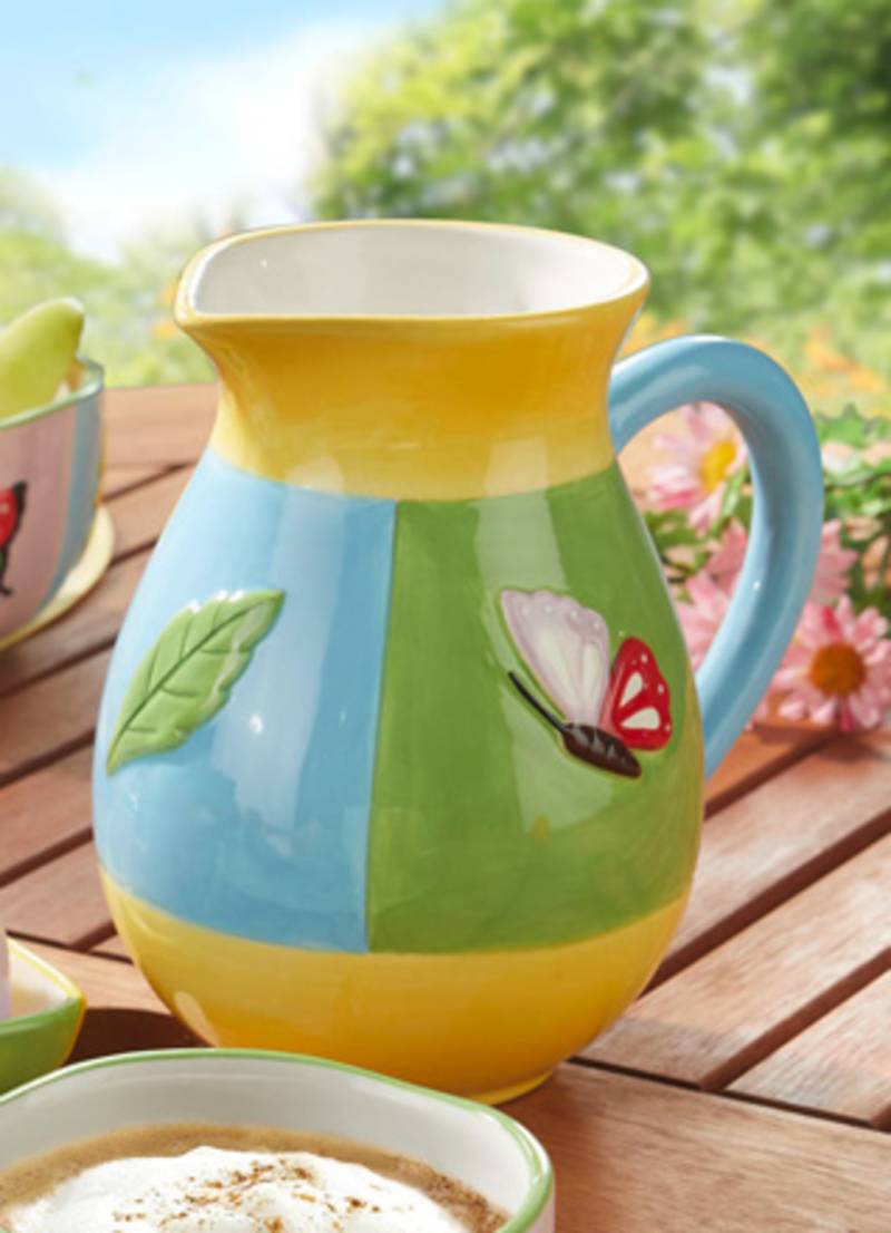Farbenfrohe Geschirr-Serie aus Steingut, Saftkrug, Bunt Farbenfrohe Geschirr-Serie aus Steingut, Saftkrug, Bunt von BADER