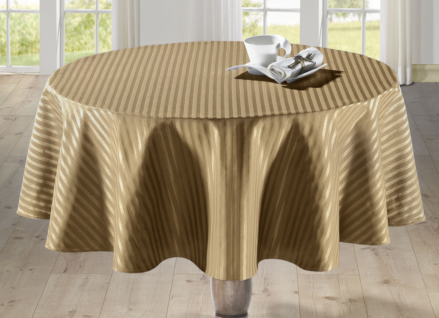 Feine Tisch- und Raumdekoration mit glänzendem Streifendessin, Größe 200 (Tischdecke, 130/220 cm), Cappuccino von BADER