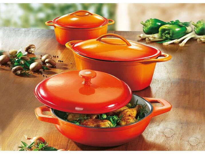 Gusseisen-Schmortopf und -Bräter, Bräter oval, Orange Gusseisen-Schmortopf und -Bräter, Bräter oval, Orange von BADER