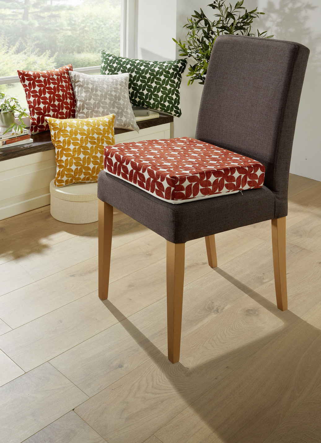 Kissenbezug oder Sitzerhöhung, Größe 112 (Sitzerhöhung, 40x40x10 cm), Grün von BADER