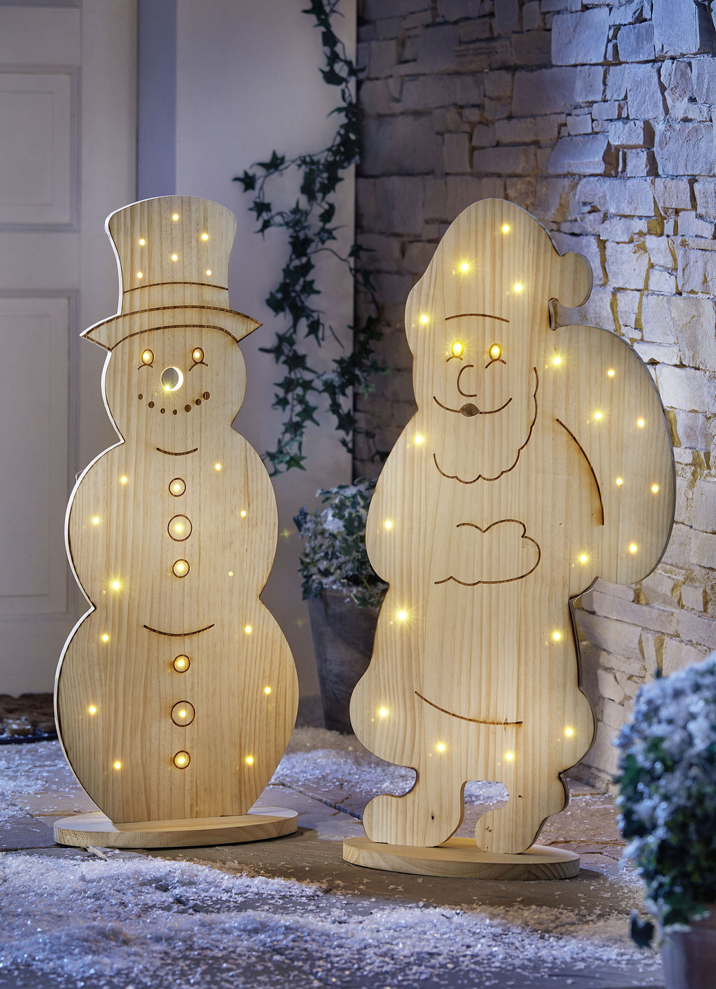 LED-Holz-Figur aus Kiefernholz, Weihnachtsmann, groß B40xH80xT17 cm, Natur von BADER