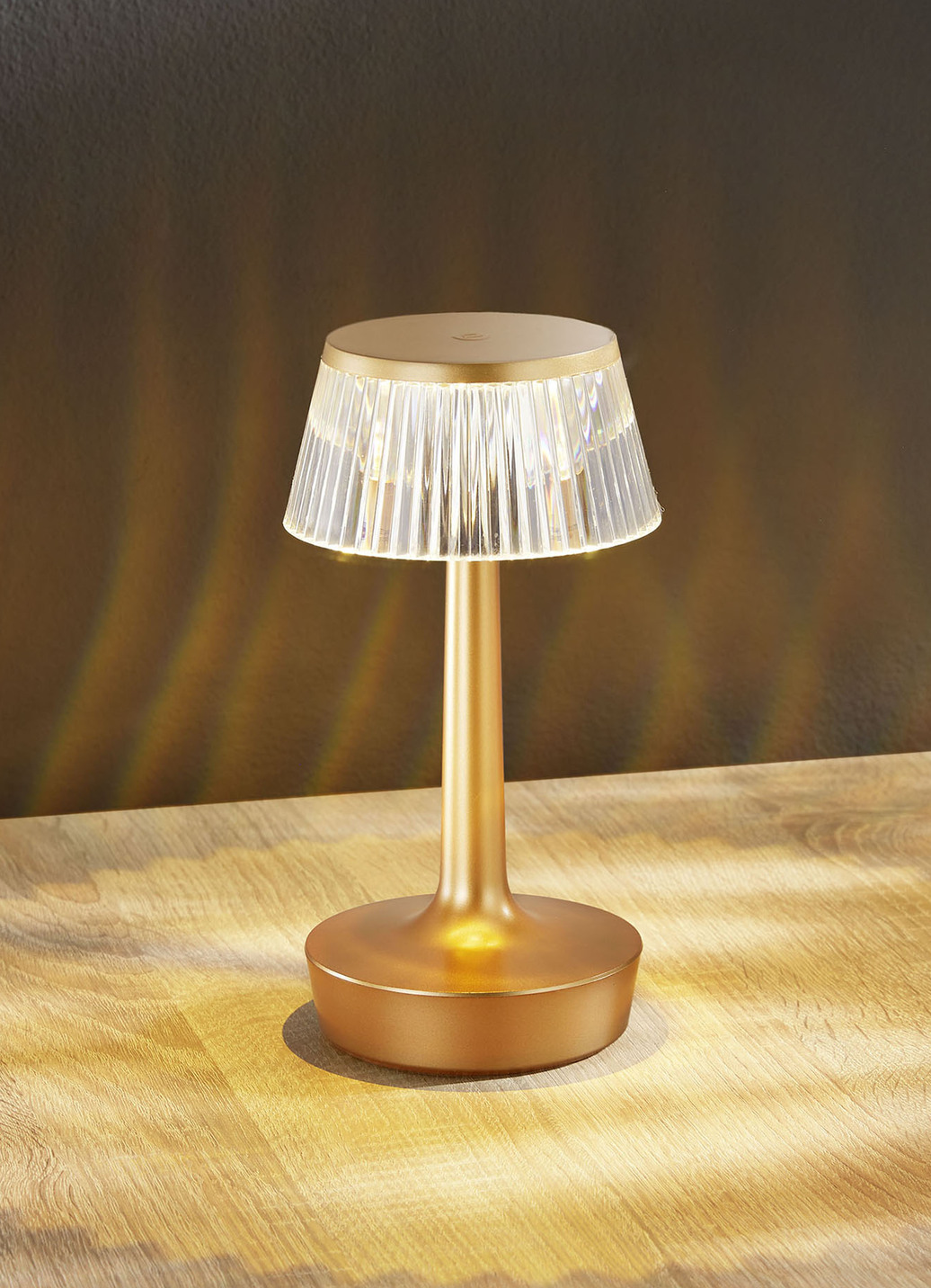 LED-Tischleuchte mit Kristall-Effekt, Gold LED-Tischleuchte mit Kristall-Effekt, Gold von BADER