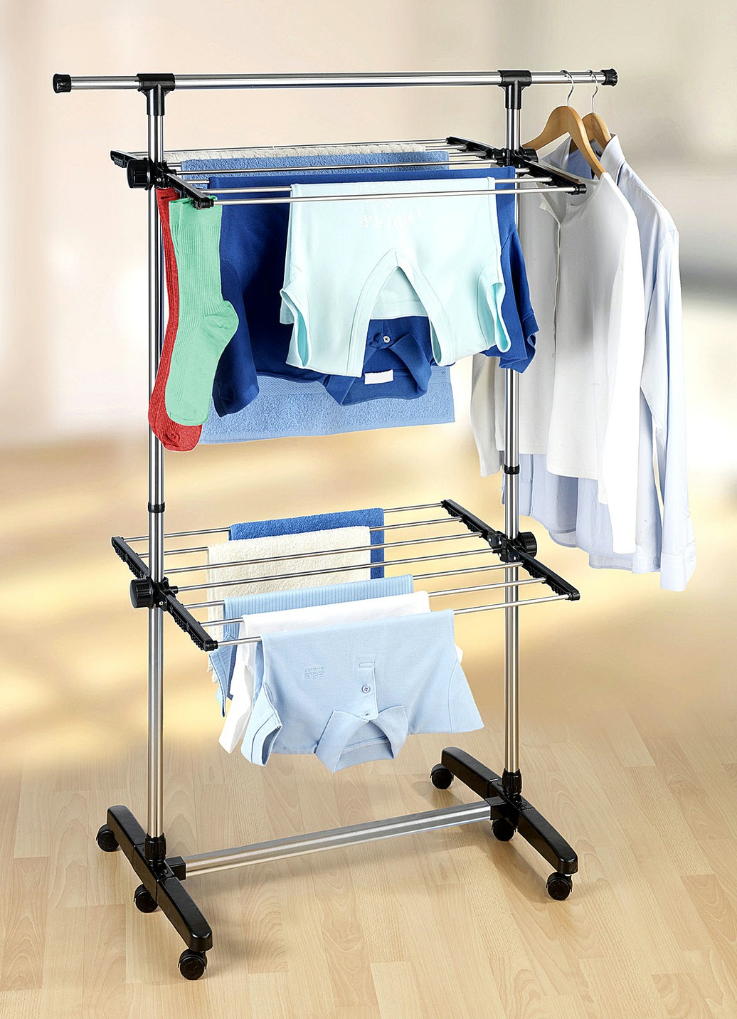 Platzspar-Wäscheständer mit einklappbaren Seitenteilen, Edelstahl/Schw. von BADER