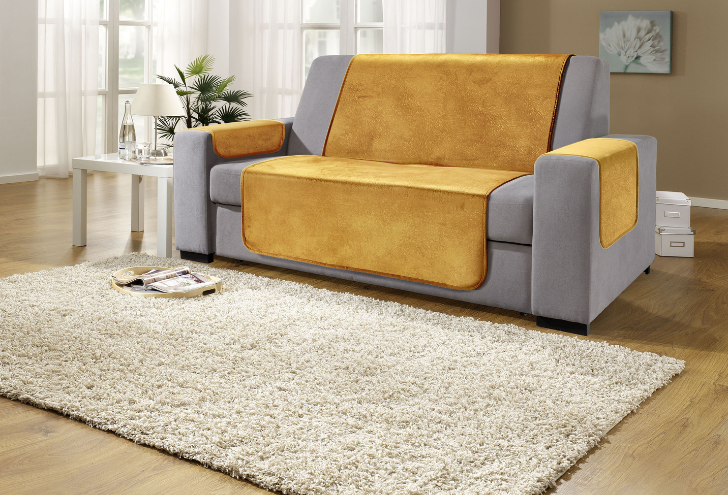 Sessel- und Sofaschoner mit Anti-Rutsch-Beschichtung, Größe 101 (Sesselschoner, 50x150 cm), Gold von BADER