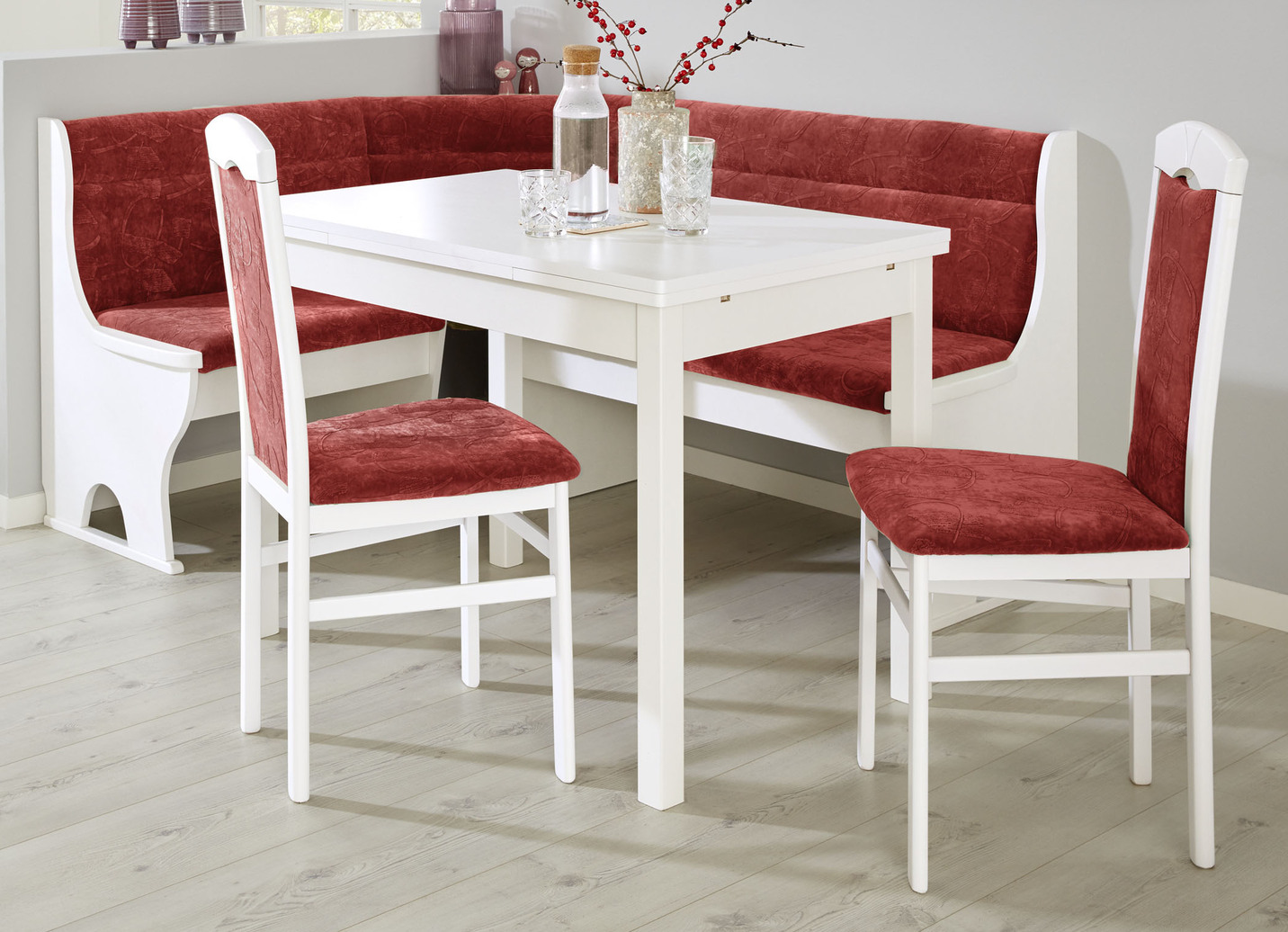 Stilvolle Esszimmermöbel, 2er-Set Stühle, Weiss-Rot Stilvolle Esszimmermöbel, 2er-Set Stühle, Weiss-Rot von BADER