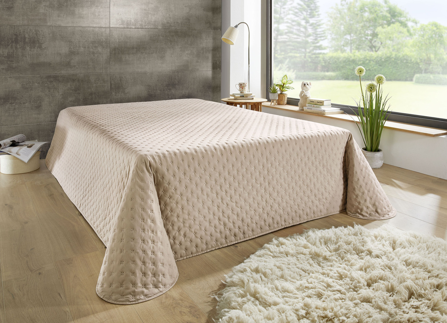 Tagesdecke mit Steppung und Bandeinfassung, Größe 873 (Einzelbett, 135x210 cm), Natur von BADER