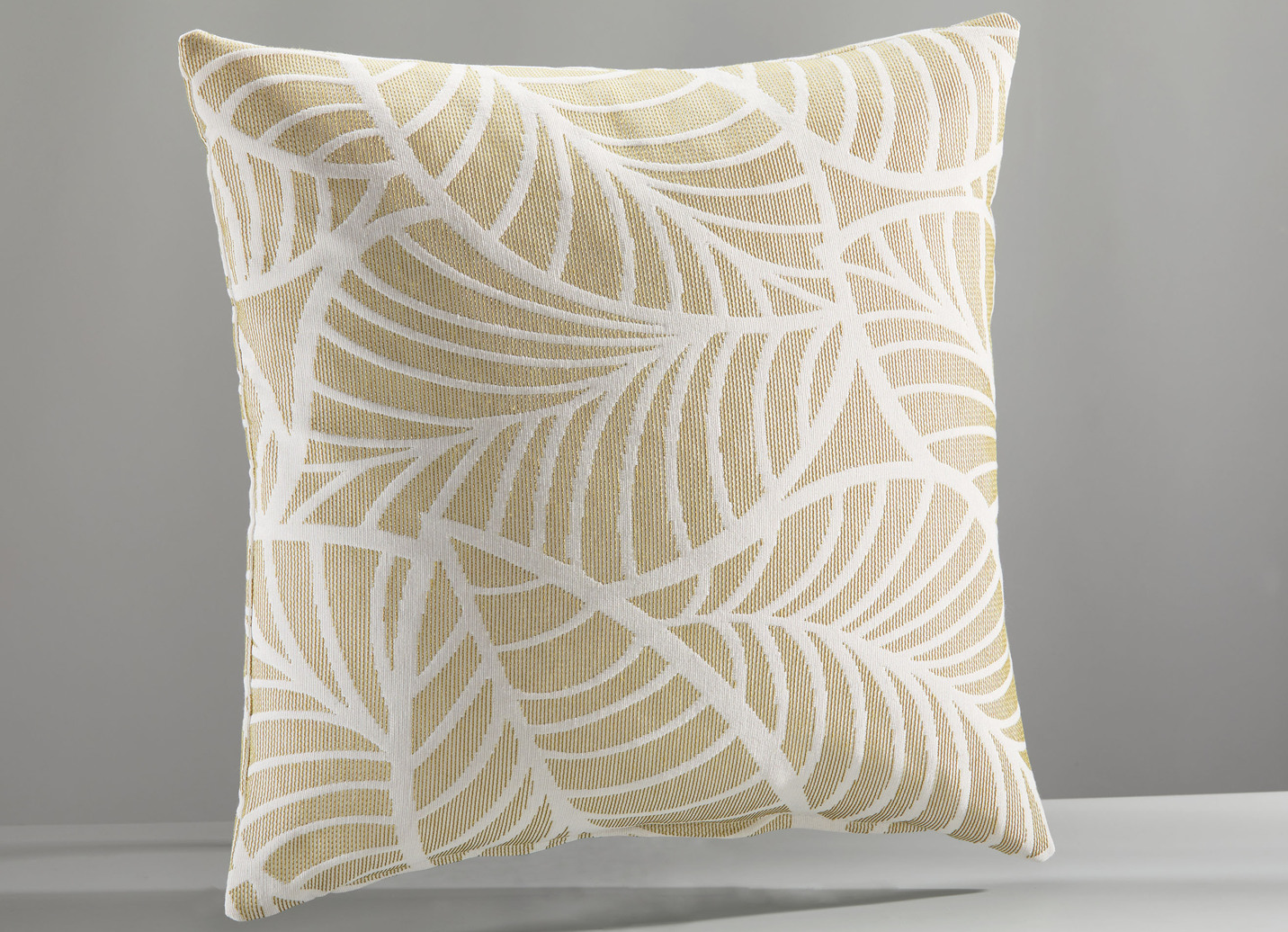 Tagesdecke und Kissenbezüge mit naturnahen Blättermotiven, Größe 920 (Kissenbezug, 40 x 40 cm), Gold von BADER