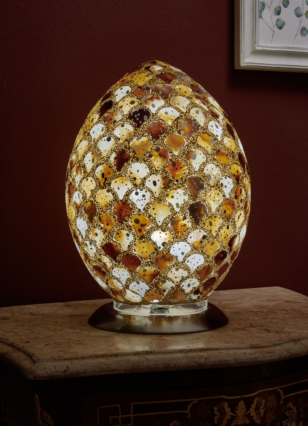 Tischleuchte in Eiform mit Mosaik-Effekt, Beige Tischleuchte in Eiform mit Mosaik-Effekt, Beige von BADER